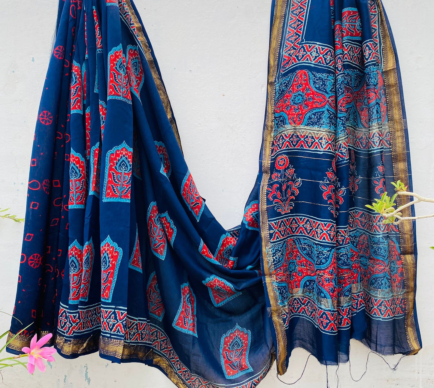 Royal Nizam Maheshwari Silk – Handblocked Elegance in Indigo & Red